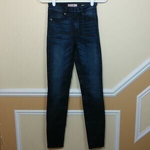 Guess 1981 Skinny Coated Jeans with Charm size 23